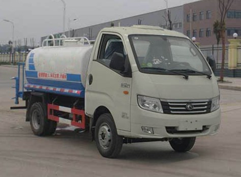 福田時(shí)代2噸藍牌小型灑水車(chē)