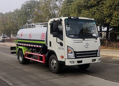 5噸灑水車(chē)多重_國六5方大運黃牌綠化灑水車(chē)廠(chǎng)家價(jià)格