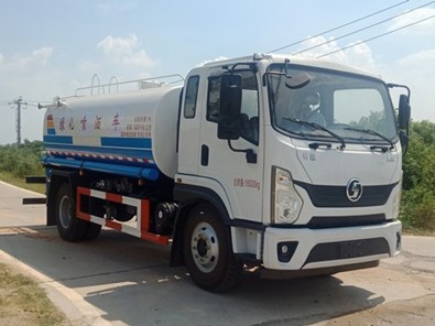12方灑水車(chē)生產(chǎn)廠(chǎng)家_國六12方陜汽軒德綠化灑水車(chē)廠(chǎng)家價(jià)格
